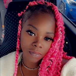 Meet your Posher, Javonna